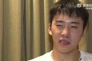 切特用中文给中国雷霆球迷打招呼：兄弟！